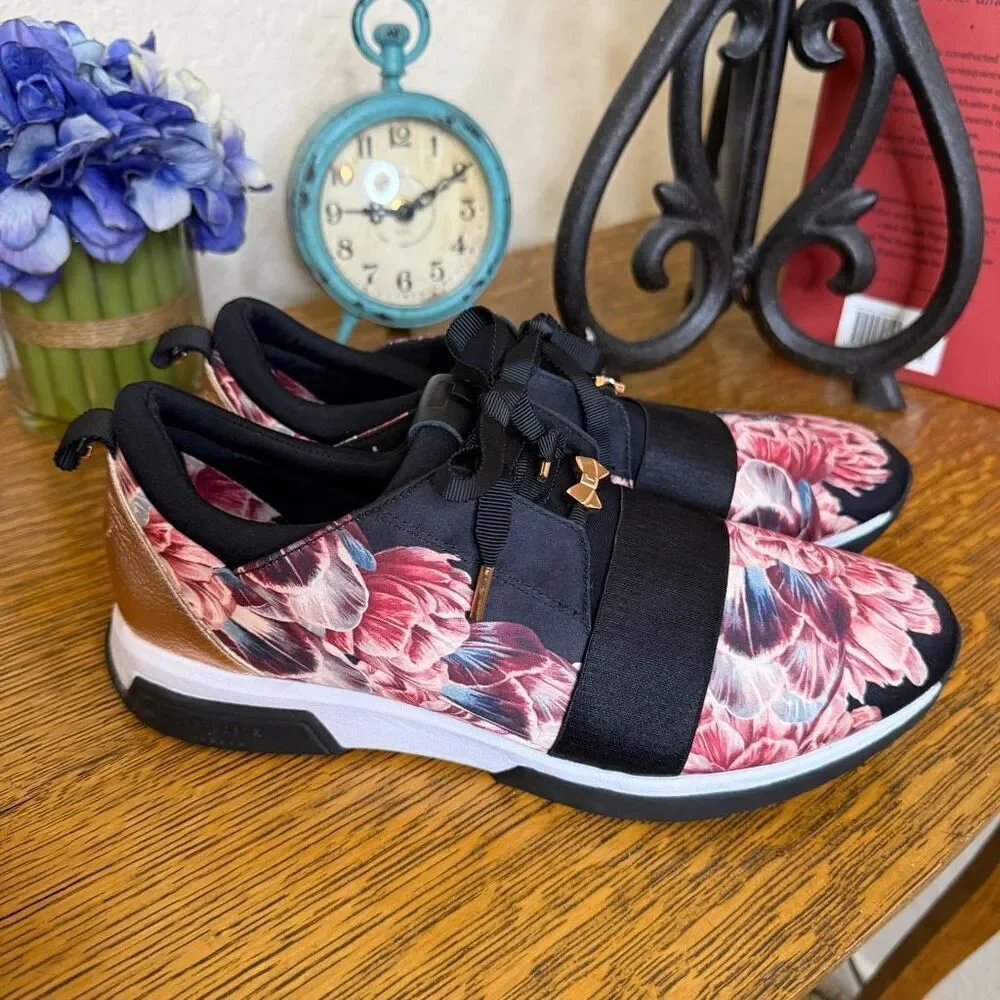 Ted Baker Tranquility Cepap 2 Sneakers Sz 9.5/10 Chic, Boho, Artsy